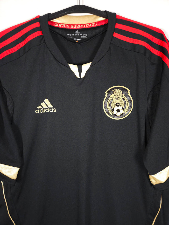 2011 Mexico Away Shirt - detailed view