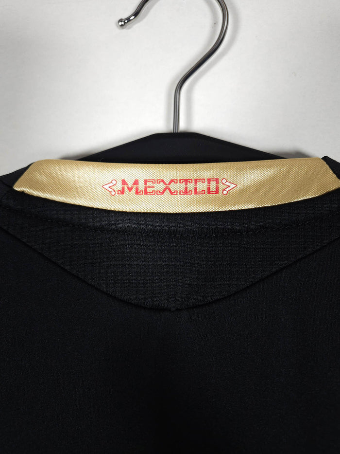 2011 Mexico Away Shirt - detailed view