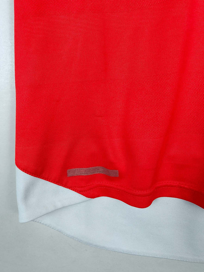 2015-16 Arsenal Home Shirt Alexis #17 - detailed view