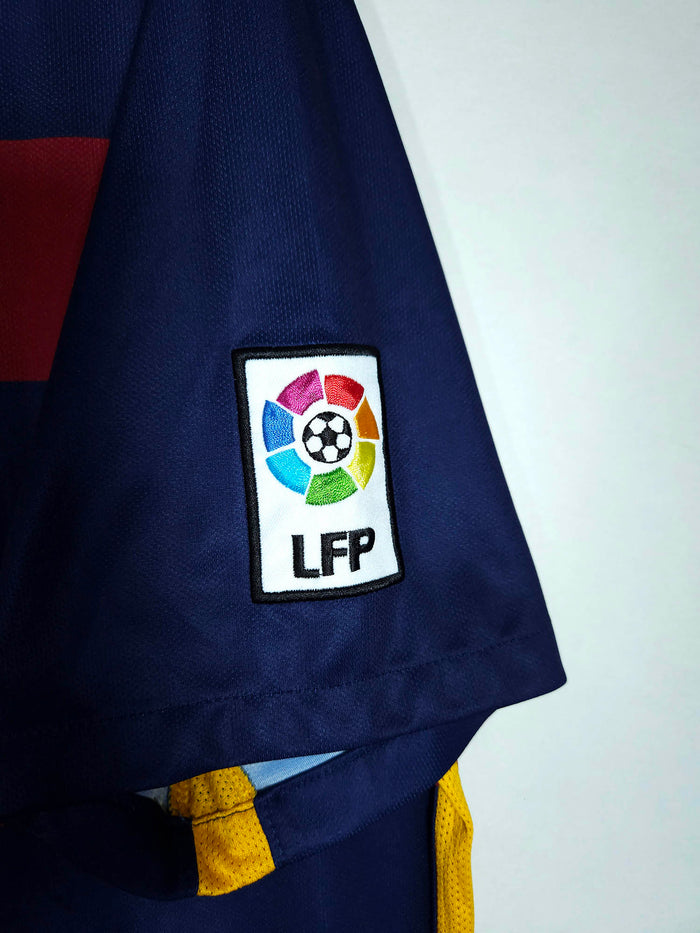 2015-16 Barcelona Home Shirt Messi #10 - detailed view