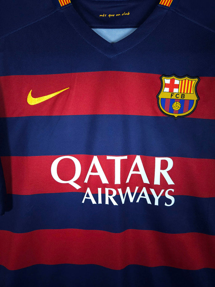 2015-16 Barcelona Home Shirt Messi #10 - detailed view