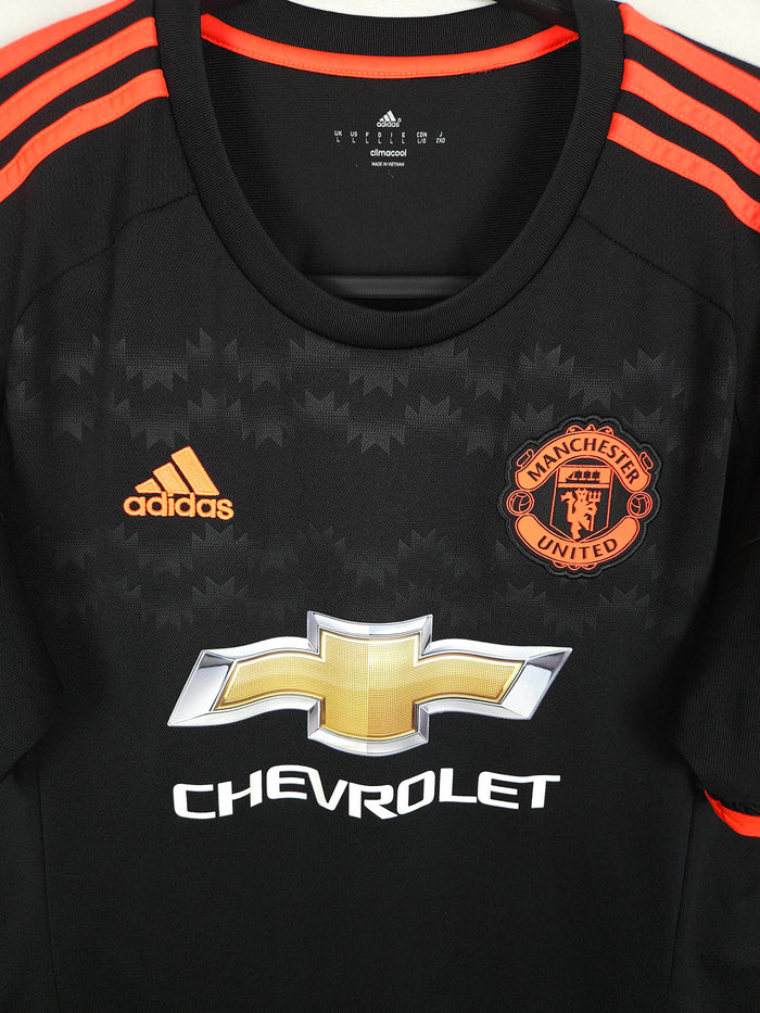 2015-16 Manchester United Third Shirt Rooney #10 - detailed view