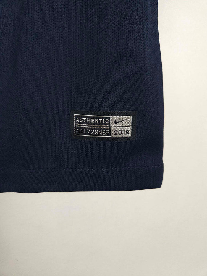 2018-19 France Home Shirt Griezmann #7 - detailed view