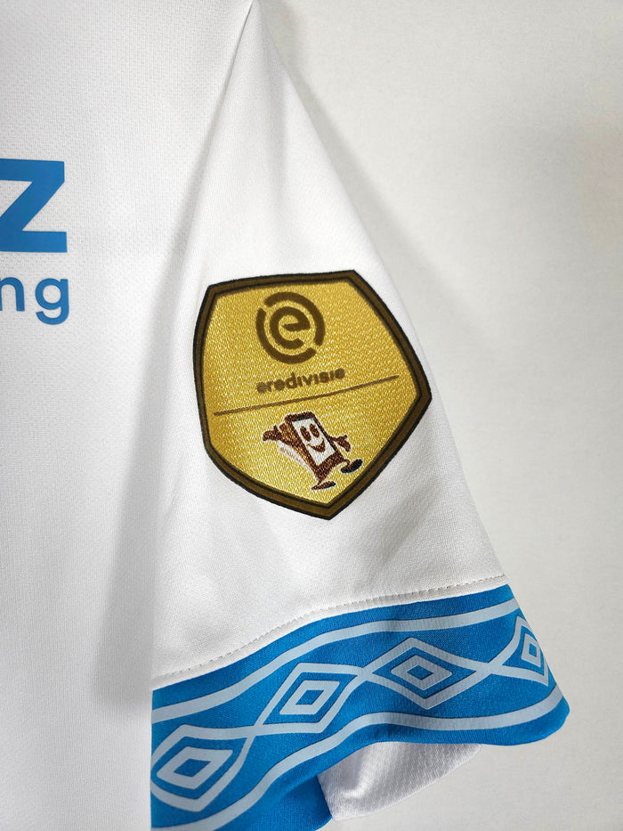 2018-19 PSV Away Shirt Bergwijn #17 - detailed view