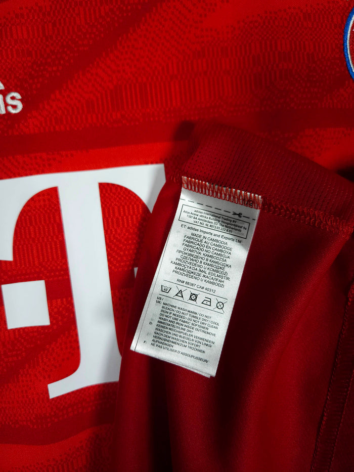 2019-20 Bayern Munich Home Shirt - detailed view