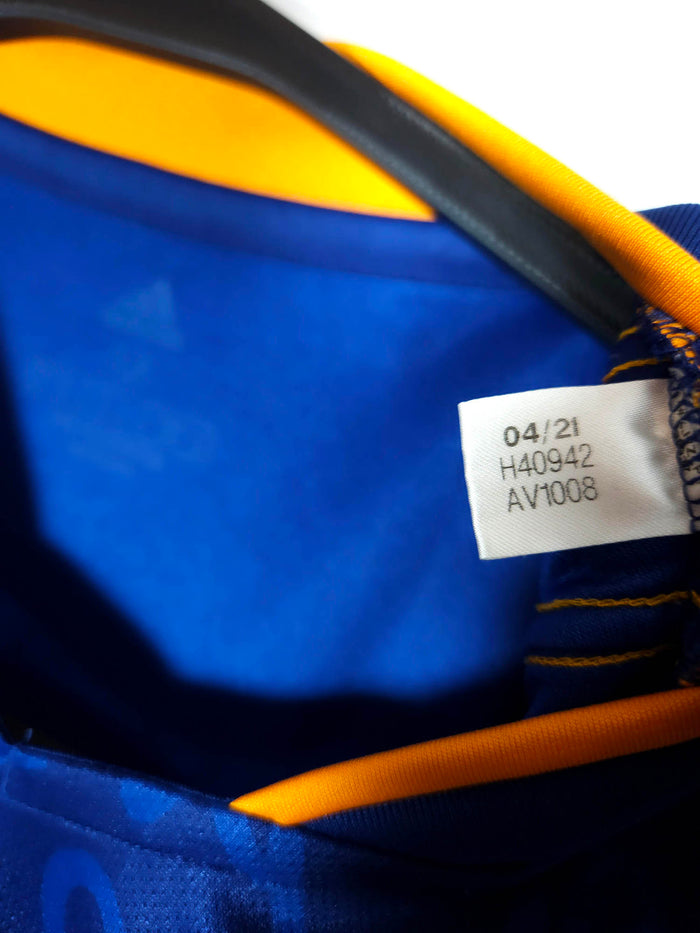 2021-22 Real Madrid Away Shirt - detailed view