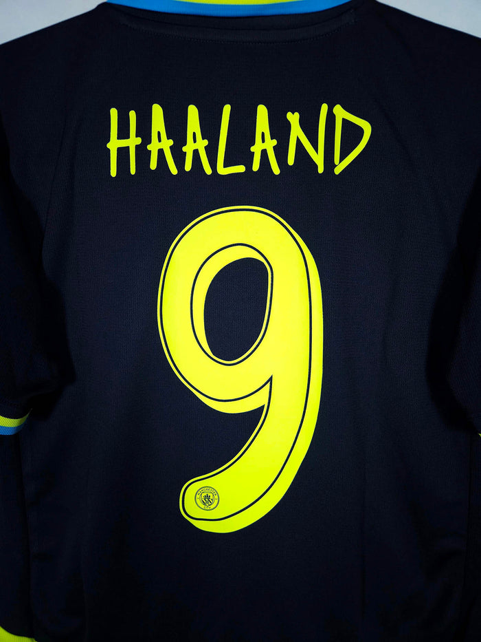 2024-25 Manchester City Away Shirt Haaland #9 - detailed view