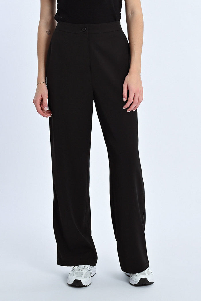 black elastic waist pants side detail