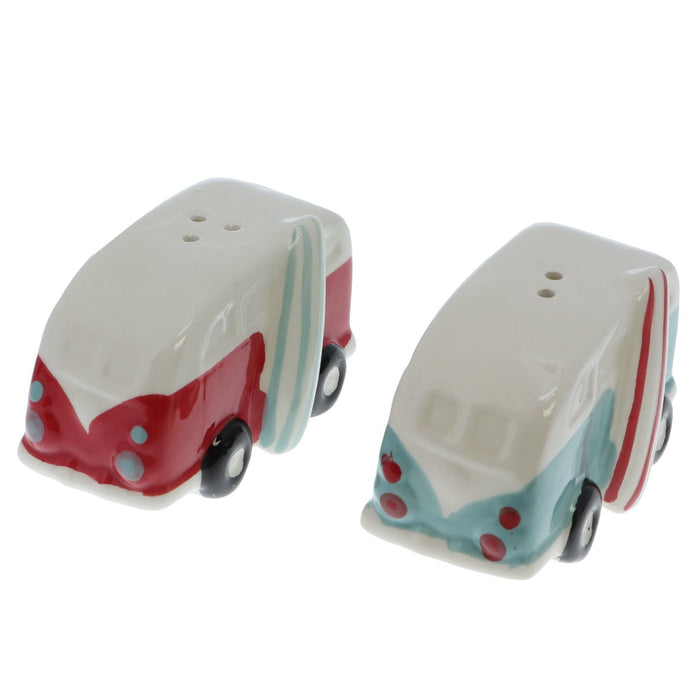 beach salt and pepper shakers