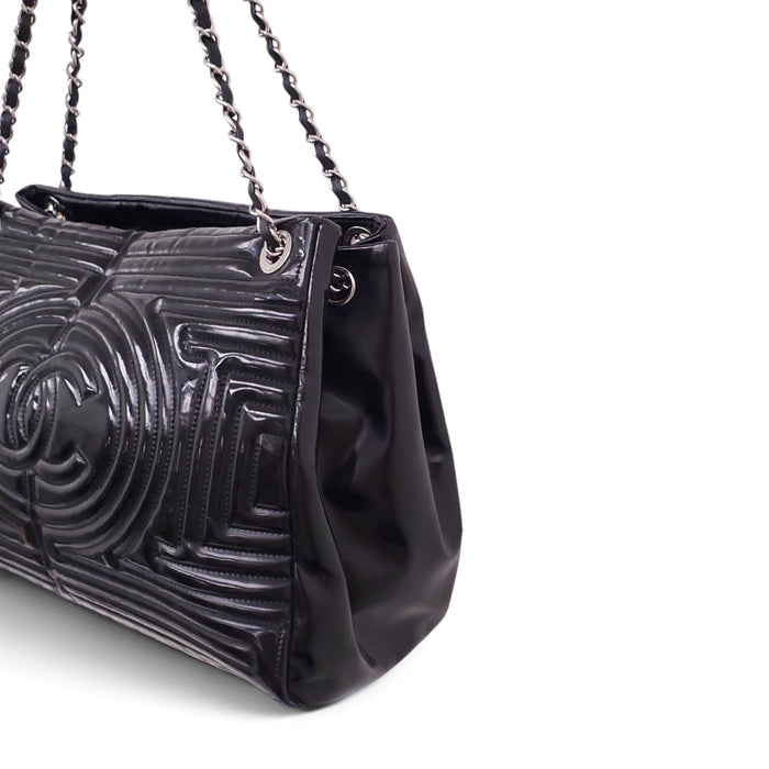 CHANEL BLACK PATENT PARIS-SHANGHAI COCO MING TOTE