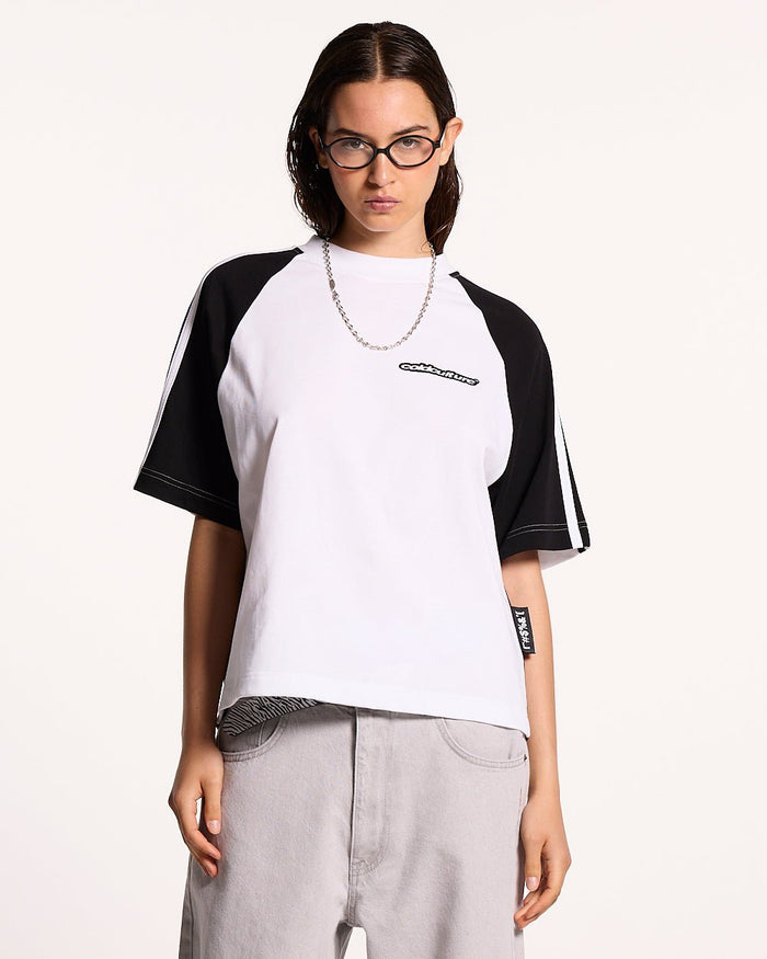 COMBO TEE BLACK - black and white raglan tee, front view on female model - Cold Culture #woman
