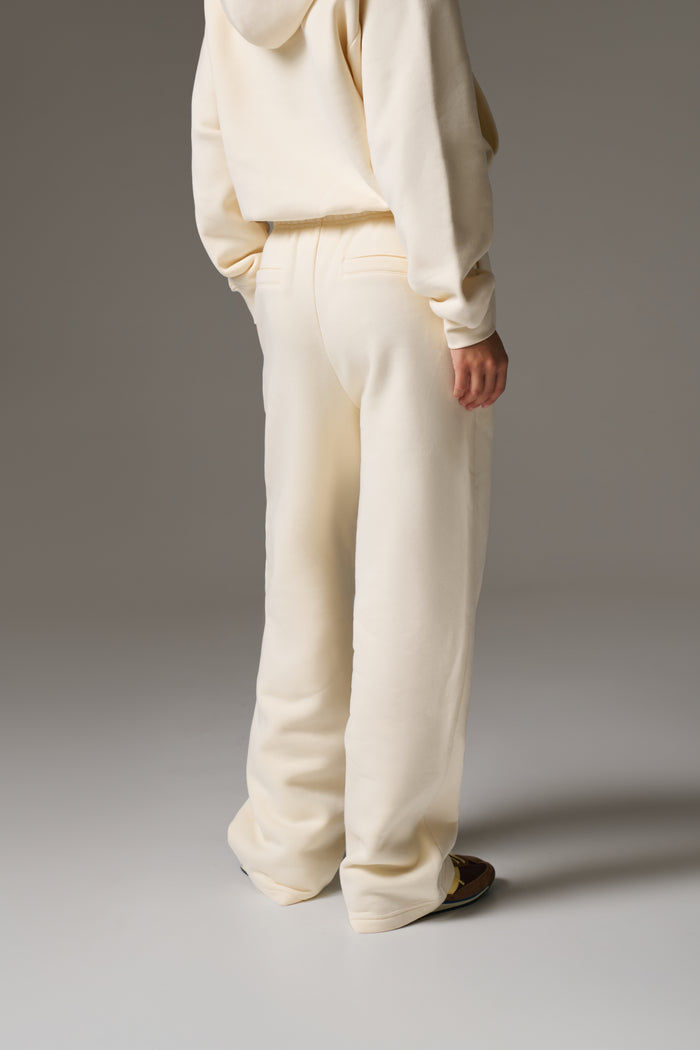 CTRE STRAIGHT LEG JOGGERS - BUTTERMILK