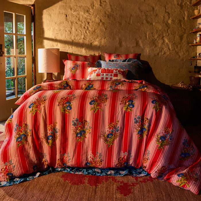 Dempsey Linen Quilt Cover - Poppy Queen