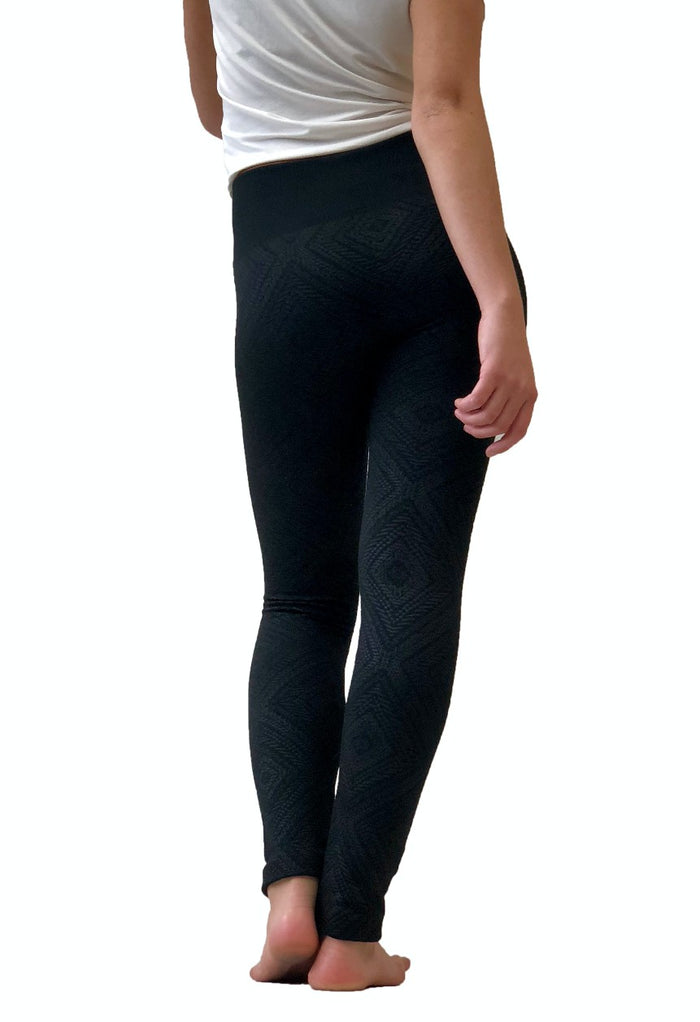 Embossed Fleece Lined Legging