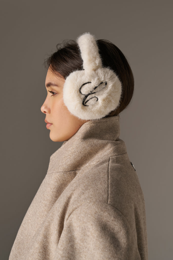 FAUX FUR SINGLE SCRIPT EARMUFFS - CREAM
