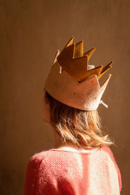 Felt Crown - Medium