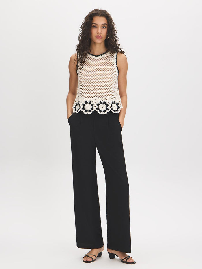Natural Crochet Flower Border Tank - Close-up of Crochet Detailing - Suzy Shier