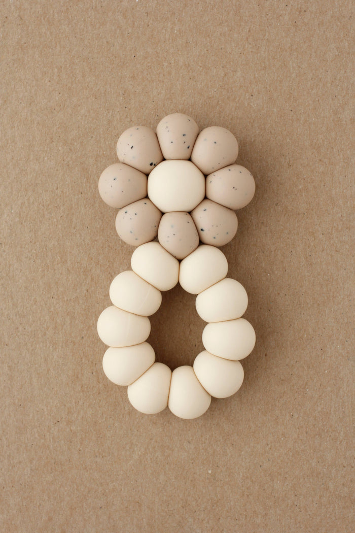 Freezer Teether, Chamomile in Speckled Vanilla