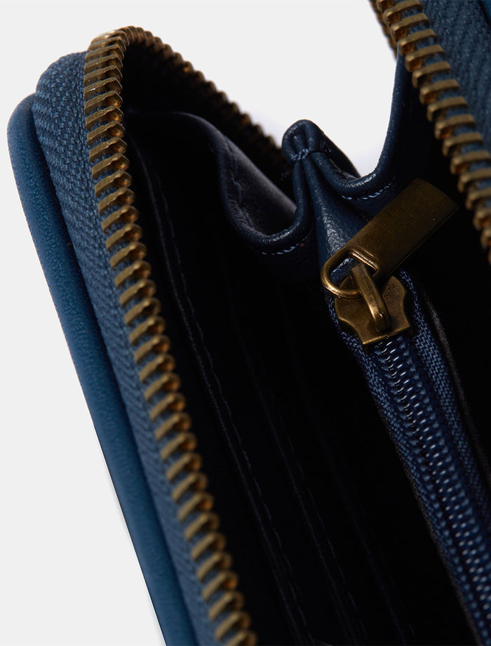 Kerry Tweed Traditional Purse - Midnight Blue #color_midnight-blue