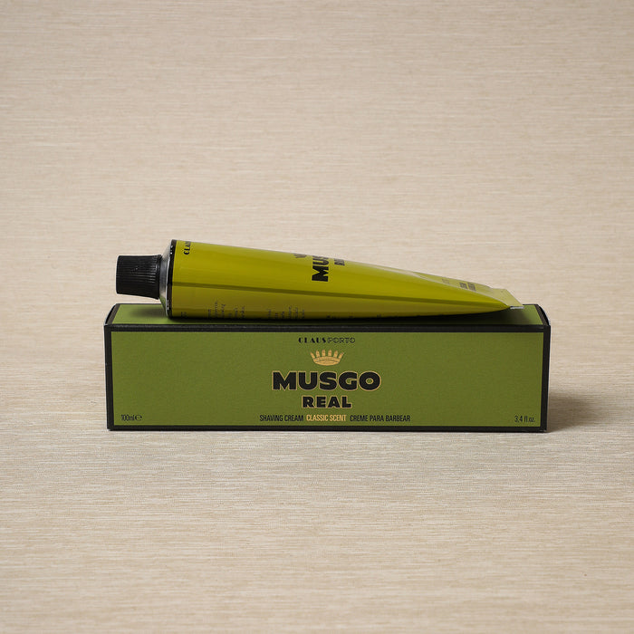 Musgo Real shaving cream classic scent