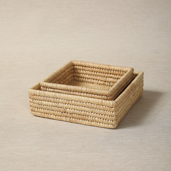Natural raffia square catchall trays