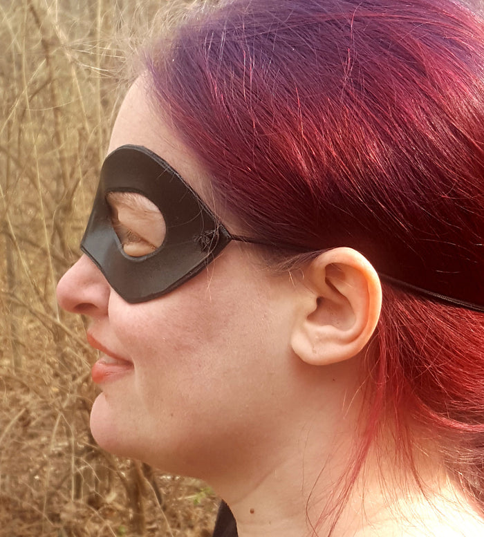 Pointed Domino Mask - Pointed Edge Molded Leather Mask in Multiple Colors