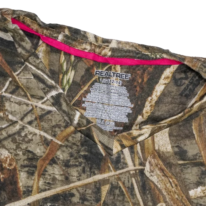 Realtree Women's Camo V-Neck T-Shirt - Large - Army & Outdoors - Camouflage T-Shirts
