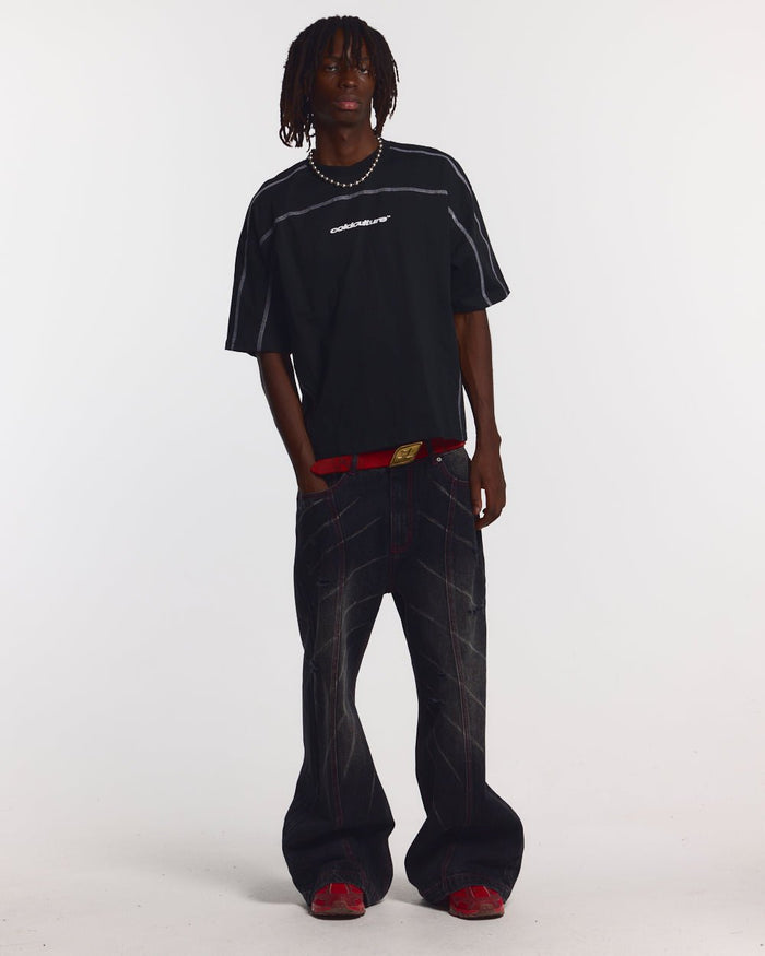 ROLLER TEE BLACK - black contrast stitch boxy tee, front view on male model - Cold Culture #man
