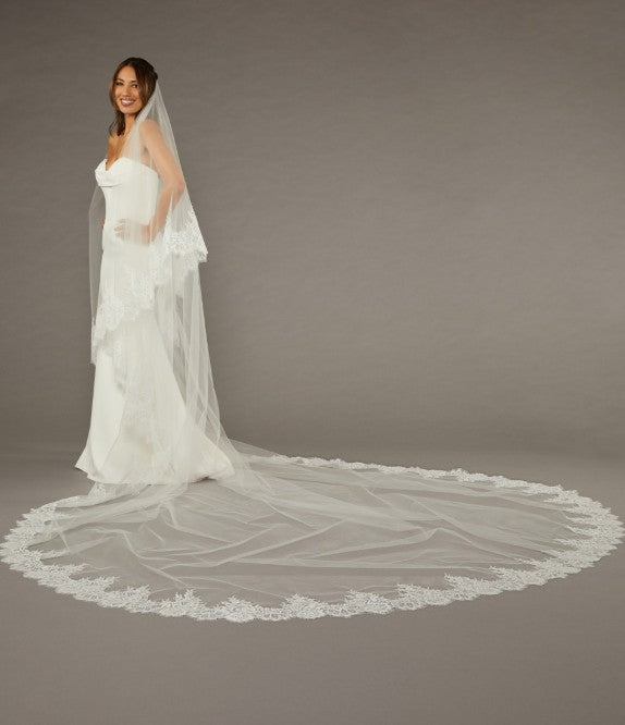 Rosamere Veil