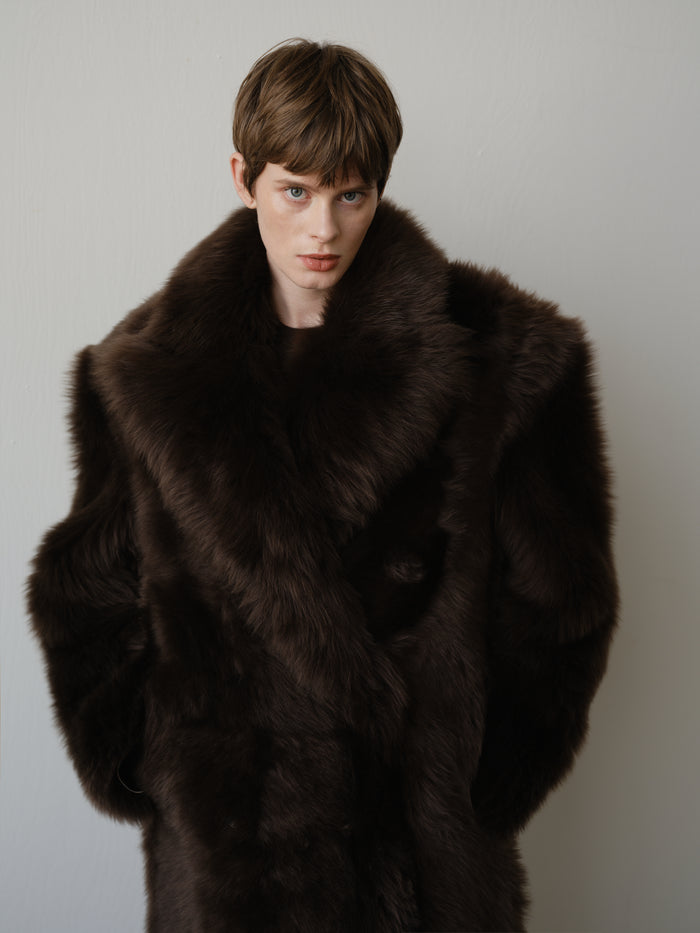 SHEARLING COAT IN BROWN