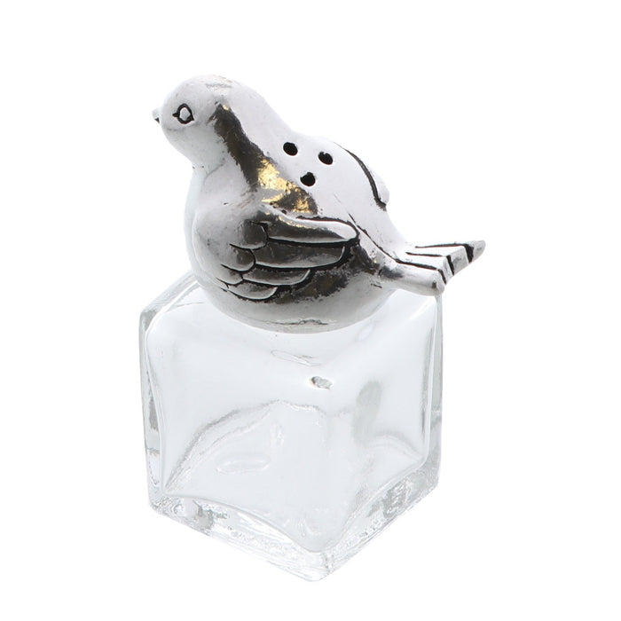 farmhouse salt and pepper shaker