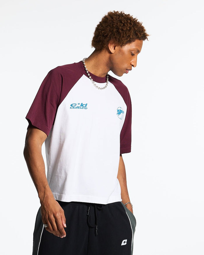 STORMWING TEE WHITE AND BURGUNDY - white and burgundy raglan tee, front view on male model - Cold Culture #man