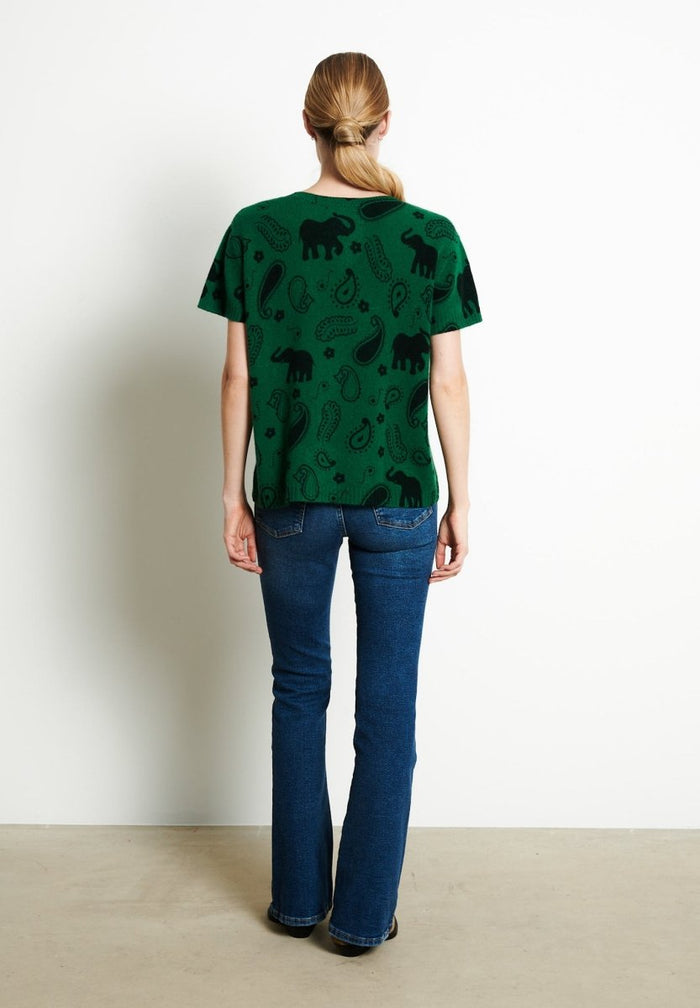 RIA 6 T-shirt col V en cachemire imprimé éléphant vert émeraude