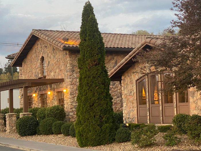 Thuja occidentalis 'Smaragd' Emerald Green Columnar Arborvitae - Mr Maple │ Buy Japanese Maple Trees