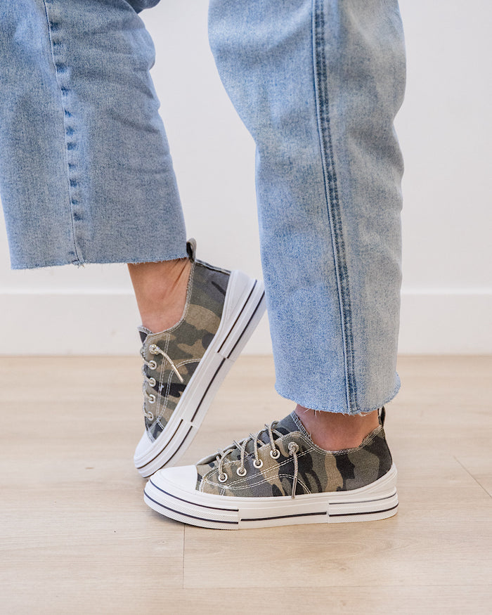 Very G Aman Camo Sneakers - Khaki Very G