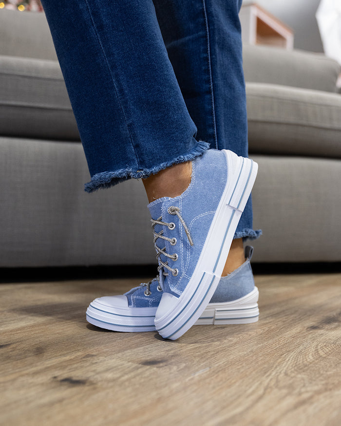 Blue / 6