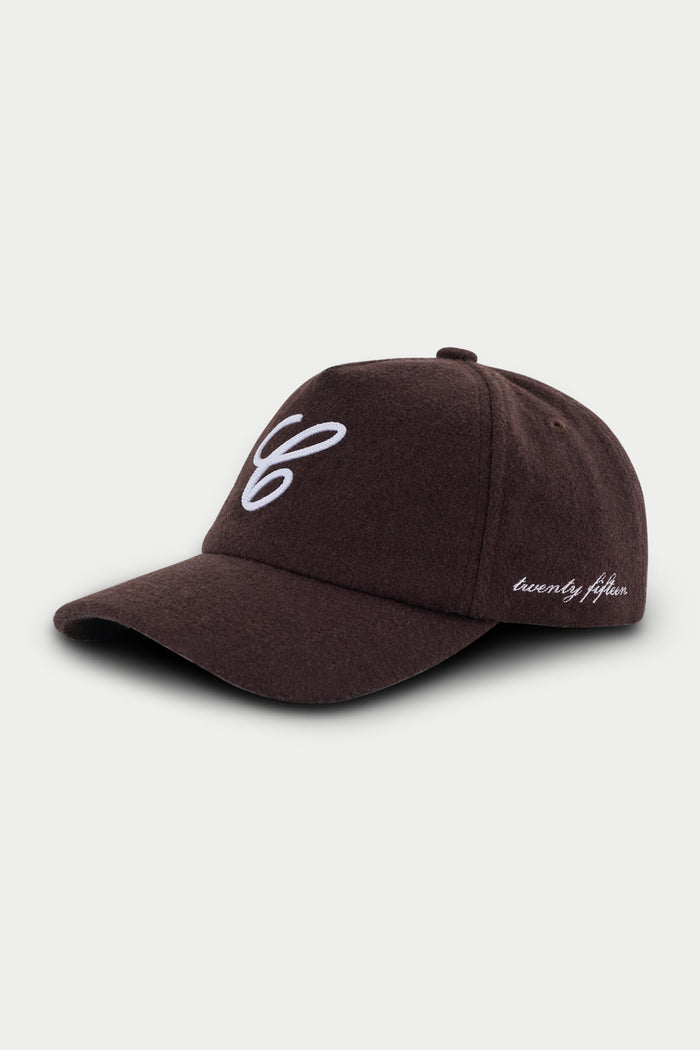 WOOL SCRIPT EMBROIDERED CAP - BROWN